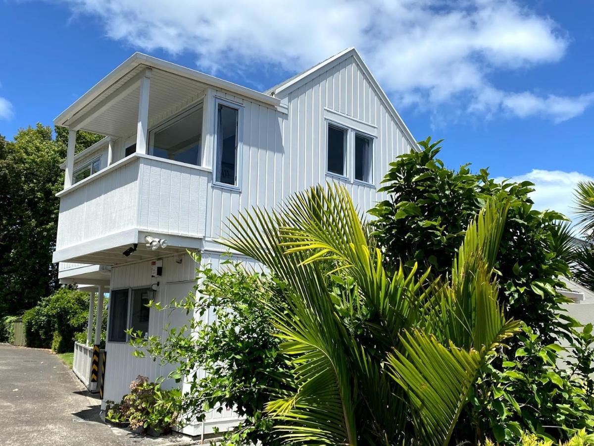 Chamberlain House - 3 Bedroom House By Manly Beach Auckland Exteriör bild